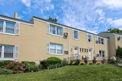 71-12 252nd Street #71B, Bellerose, NY 11426 - Photo 3