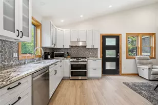 2540 Riverside Ave, Seaford, NY 11783 - Photo 17