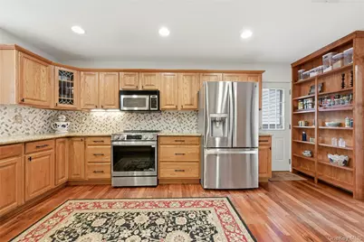 58 Seawanhaka Avenue, Nesconset, NY 11767 - Photo 9