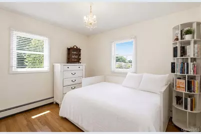 26 Cedar Street, Farmingdale, NY 11735 - Photo 15