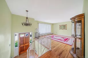 4007 Clark St, Seaford, NY 11783 - Photo 5
