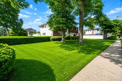 4007 Clark Street, Seaford, NY 11783 - Photo 3