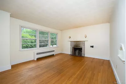 166 Vassar Road, Poughkeepsie, NY 12603 - Photo 3