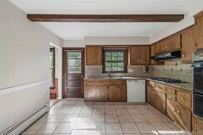 9 Adams Lane, Suffern, NY 10901 - Photo 13