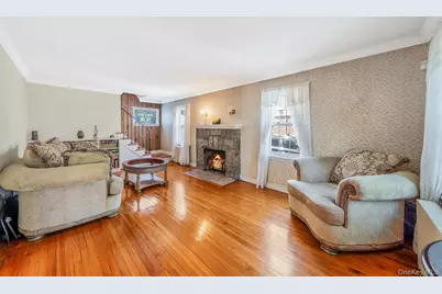 850 Linden Avenue, Baldwin, NY 11510 - Photo 3