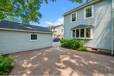 850 Linden Avenue, Baldwin, NY 11510 - Photo 27