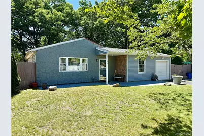 142 Palmer Street, Brentwood, NY 11717 - Photo 1