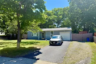 142 Palmer St, Brentwood, NY 11717 - Photo 23