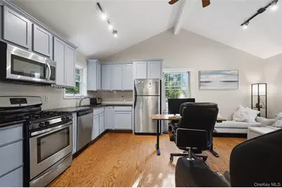126 New Valley Road, New City, NY 10956 - Photo 5