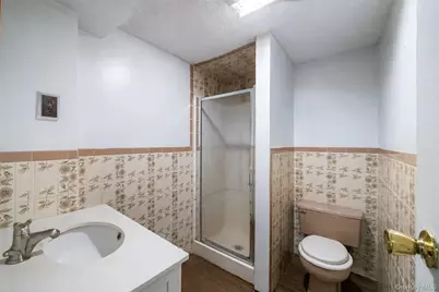 181 Roundhill Drive, Yonkers, NY 10710 - Photo 29