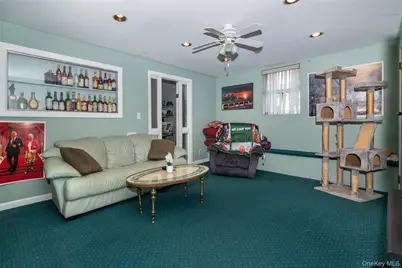 181 Roundhill Drive, Yonkers, NY 10710 - Photo 21