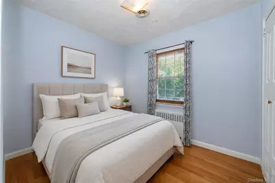 181 Roundhill Drive, Yonkers, NY 10710 - Photo 11