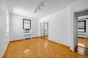 32-20 89th St, East Elmhurst, NY 11369 - Photo 9