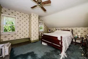 169 W Rogues Path, Huntington, NY 11743 - Photo 15