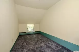 169 W Rogues Path, Huntington, NY 11743 - Photo 19