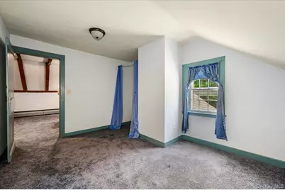 169 W Rogues Path, Huntington, NY 11743 - Photo 13