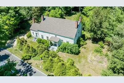 169 W Rogues Path, Huntington, NY 11743 - Photo 37