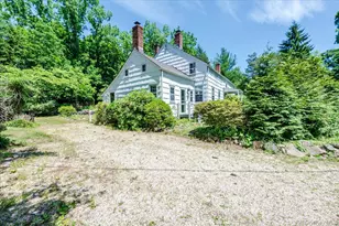 169 W Rogues Path, Huntington, NY 11743 - Photo 35