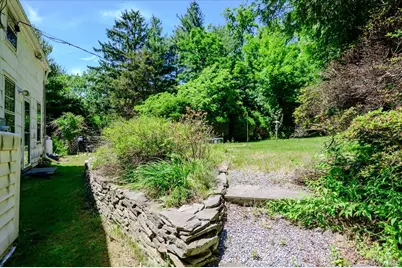 169 W Rogues Path, Huntington, NY 11743 - Photo 25