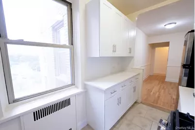 2190 Boston Road #5M, Bronx, NY 10462 - Photo 7
