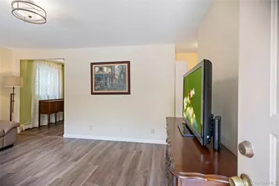 32 Juniper Avenue, Patchogue, NY 11772 - Photo 9