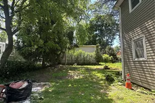 423 Hinman Pl, Mamaroneck, NY 10543 - Photo 3