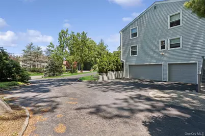 2 Greenwood Lane, Woodbury, NY 11797 - Photo 41