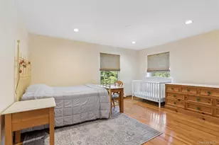 2 Greenwood Ln, Woodbury, NY 11797 - Photo 25