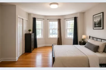 6408 Metropolitan Avenue, Flushing, NY 11379 - Photo 5