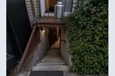 6408 Metropolitan Avenue, Flushing, NY 11379 - Photo 17