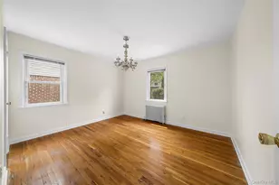 131 Primrose Dr, New Hyde Park, NY 11040 - Photo 15