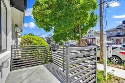 1050 E 31st Street, Brooklyn, NY 11210 - Photo 33
