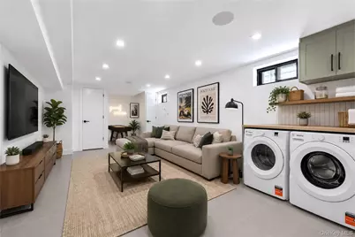 1050 E 31st Street, Brooklyn, NY 11210 - Photo 29