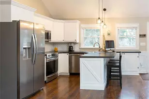 15 Crane Neck Dr, Sound Beach, NY 11789 - Photo 5