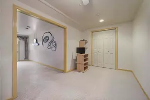26 Klint Ct, Nanuet, NY 10954 - Photo 19
