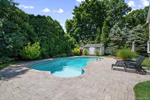 16 Brook Ln, Smithtown, NY 11787 - Photo 33