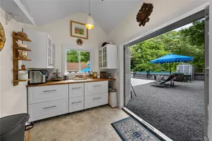 337 N Side Rd, Wading River, NY 11792 - Photo 35