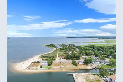 296 Longneck Boulevard, Flanders, NY 11901 - Photo 17
