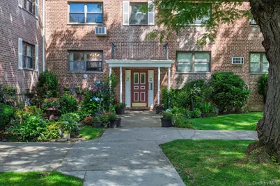 86-29 Shore Parkway #96, Howard Beach, NY 11414 - Photo 1