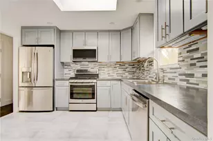 867 Bryant St, Woodmere, NY 11598 - Photo 7