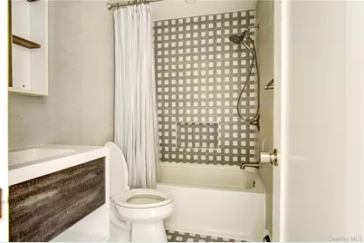 867 Bryant Street, Woodmere, NY 11598 - Photo 11