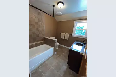 14 Jackson Avenue, Middletown, NY 10940 - Photo 13