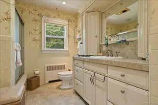 40 Bayview Ave, Amityville, NY 11701 - Photo 23
