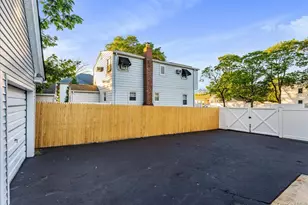 41 S Oregon Rd, West Babylon, NY 11704 - Photo 29