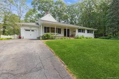 23 Eastwood Road, Miller Place, NY 11764 - Photo 3