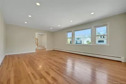 213 Florence Street, Mamaroneck, NY 10543 - Photo 9