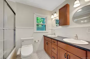213 Florence St, Mamaroneck, NY 10543 - Photo 27