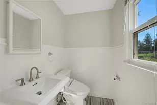 213 Florence St, Mamaroneck, NY 10543 - Photo 17