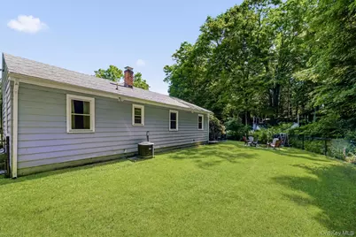 15 Peters Road, Hopewell Junction, NY 12533 - Photo 27
