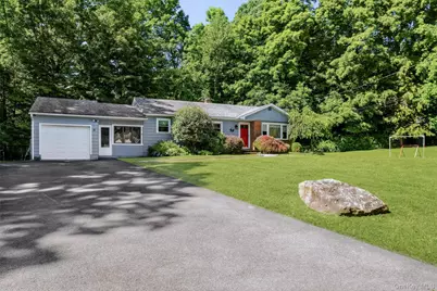 15 Peters Road, Hopewell Junction, NY 12533 - Photo 3
